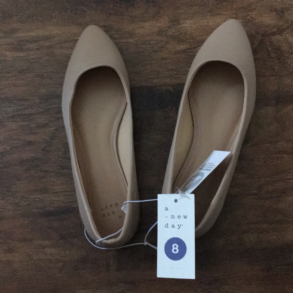 Nude Flats